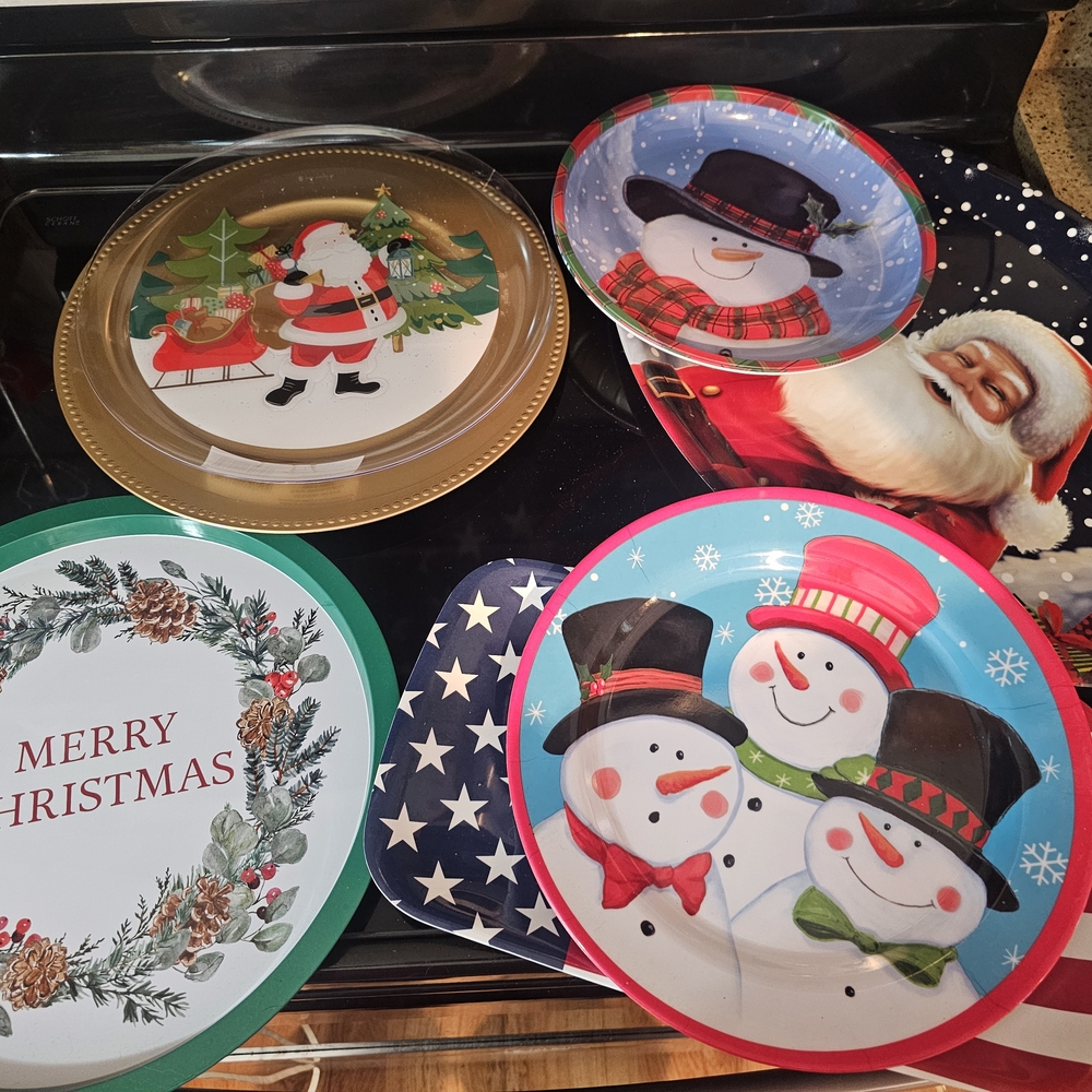 Festive Holiday Plate Set with Santa and Snowman Designs